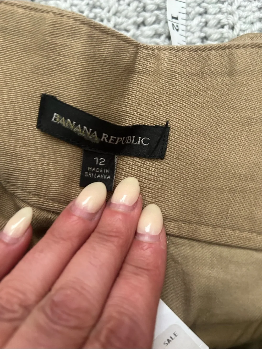 Banana Republic Heritage Explorer High-Waist Pleated Khaki Wide-Leg linen Pants
